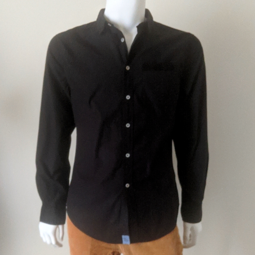 JACHS Fitted Button Down NWT!!